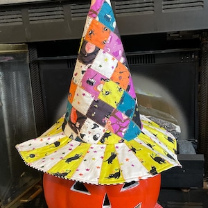 Patchwork Halloween Witch Hat (Freaky Familiars)