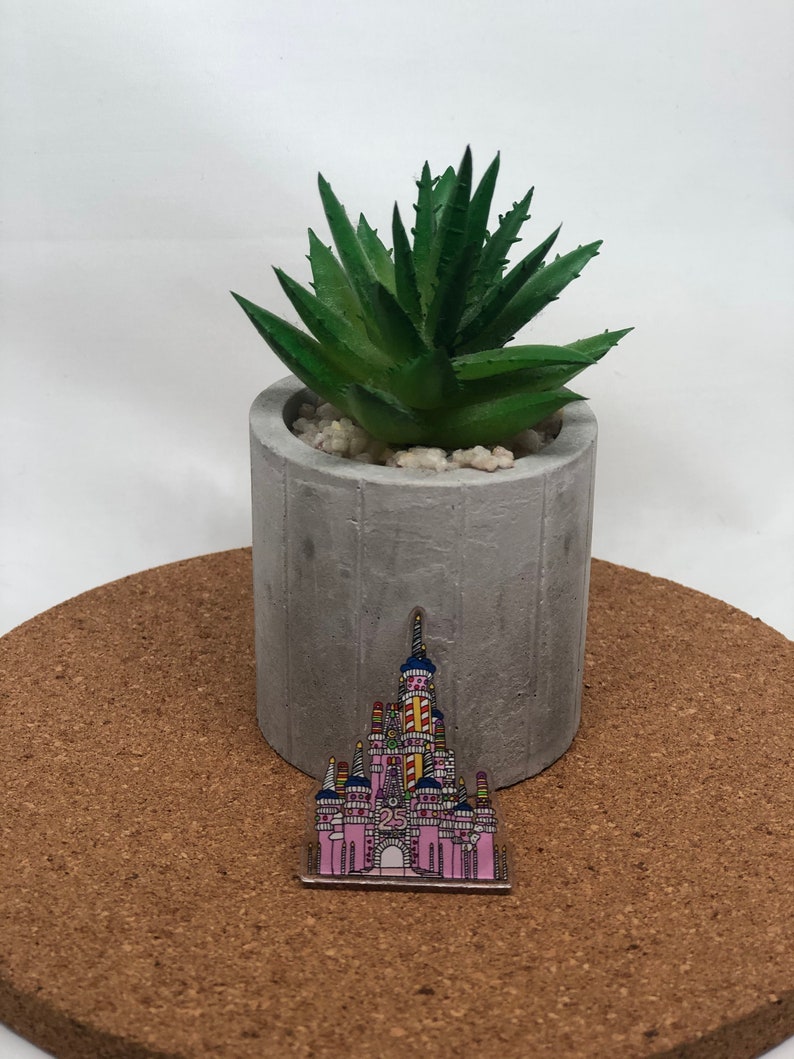 Walt Disney World/'s 25th Anniversary Candy Cake Castle Inspired Acrylic Pin