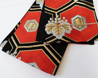 Gorgeous Obi Sash - Traditional Floral Motif - Kimono Obi Sash - Vintage Obi - Silk Obi - Kimono Accessories - Boho Look