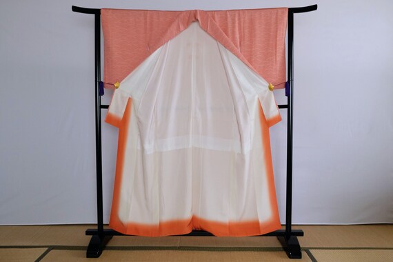 Shika Pattern Iconic 'Shibakusa' Pattern Kimono - Pink Kimono - Gem