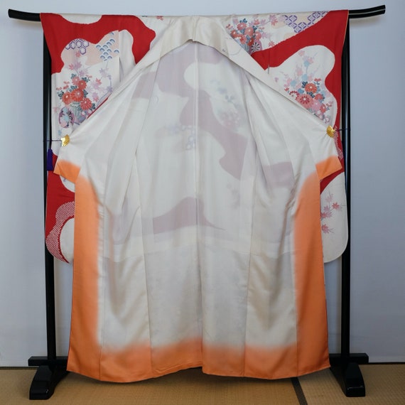 Floral Furisode - Traditional Japanese Motifs - Japanese Furisode