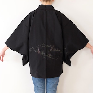 Black Haori - Excellent Condition - Embroidered Glittery Thread Landscape - Primary Fiber Silk - Vintage - Kimono Cardigan - Boho Kimono