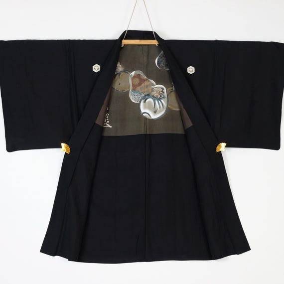 Montsuki Haori With Daruma on Lining - Black Haori With Family