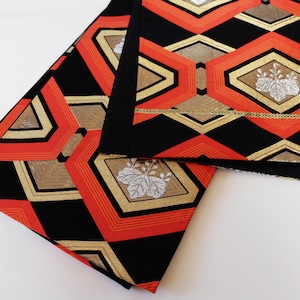 Traditional Motif Obi Sash - Kimono Obi Sash - Vintage Obi - Silk Obi - Kimono Accessories - Boho Look
