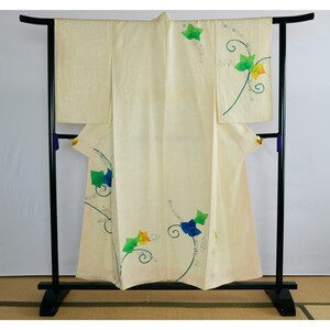 Creamy Yellow Kimono - Houmongi Floral Kimono - Vintage Kimono - Authentic Japanese Wear