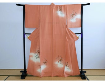 Kimono with Beautiful Floral Motif - Houmongi Kimono - Vintage Kimono - Authentic Japanese Wear