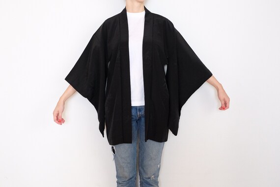 Black Haori - Delicate Floral Motif - Vintage Kim… - image 4