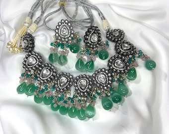 Kundan Indian Necklace Set: Handcrafted Wedding Jewelry