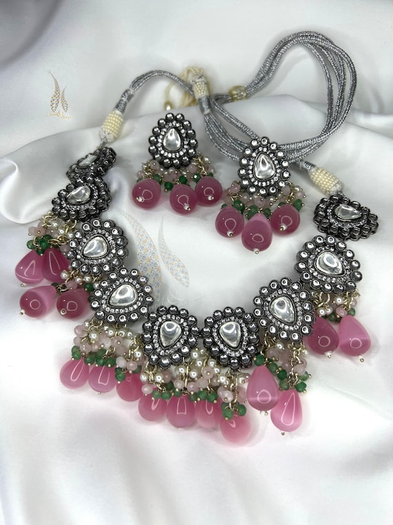 Boucles D'oreilles Clous Roses - Bijou Indien/pakistanais - Neuf Sans Emballage
