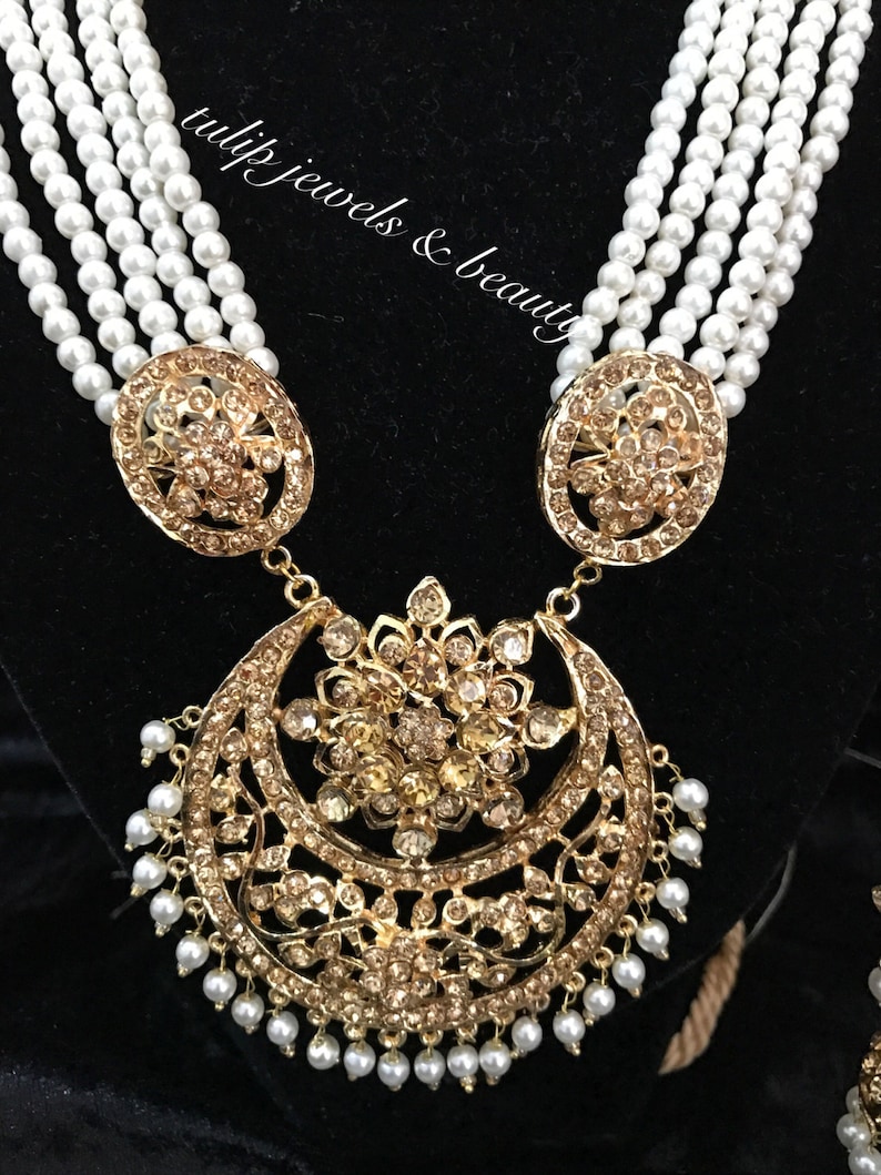 Gulluband Earrings,tikka /& Jhummar Wedding jewelry IndianPakistani Rani haar