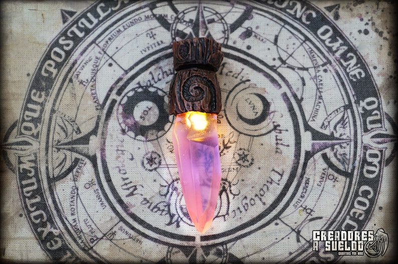 LED crystal magic fantasy pendant Druid version zdjęcie 4