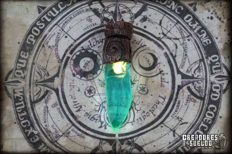 LED crystal magic fantasy pendant Druid version zdjęcie 6