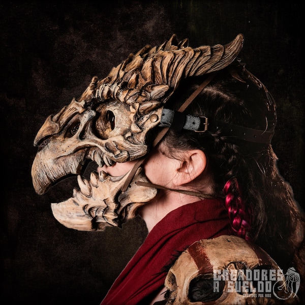 Tiamat Dragon bone flexible skull mask or shoulderpad. LARP , barbarian, necromancer, warlock ....