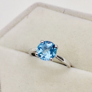925 Silver Ring- Natural Blue Topaz Ring- 8 mm Round Ring- Solitaire Ring- Halo Ring- Promise Ring- Proposal Ring- Wedding Gift- Silver Ring
