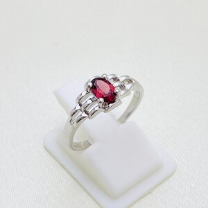 Natural Garnet Gemstone, 925 Sterling Silver, 4X6 MM Oval, Delicate Ring, Faceted Gemstone Ring, Subtle ring, Handmade Ring, Wedding Gift
