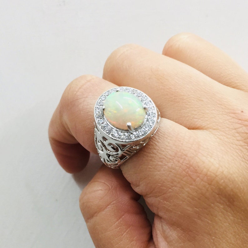 Handmade Ring Brilliant Cabochon 925 Silver Ring 9x11 Oval Natural Opal Ring Prone Setting Ring Cluster Ring Present /& Gift