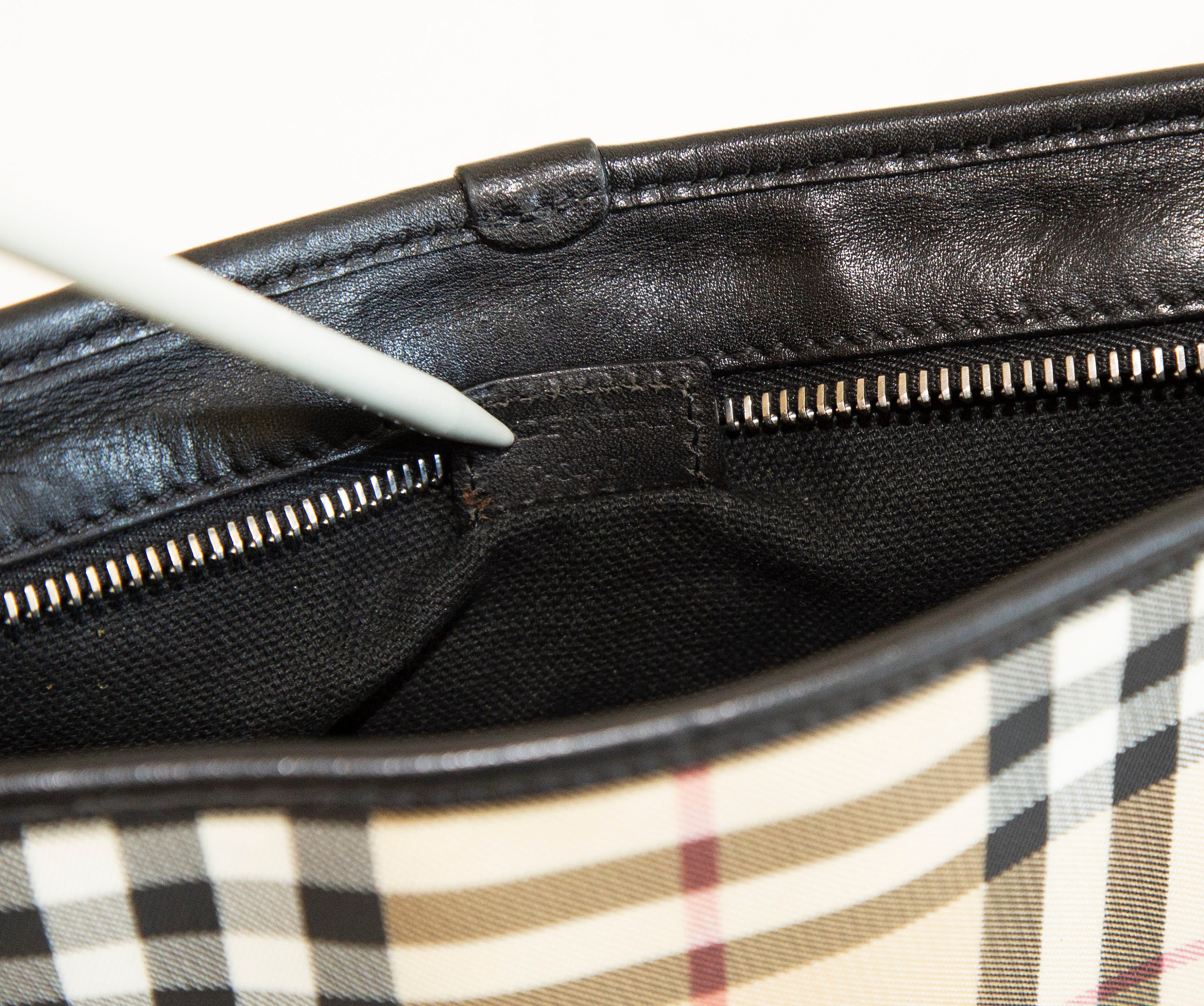 Burberry Classic Check With Black Leather Trim Shoulder Bag in -  Sweden