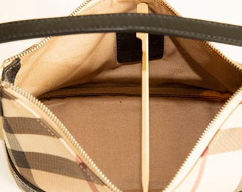 Burberry Nova Check Pochette Shoulder Bag in Good Condition -  Israel