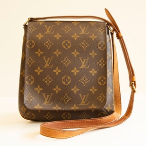 Used Louis Vuitton Authentic Musette Salsa GM Monogram Canvas Shoulder Bag