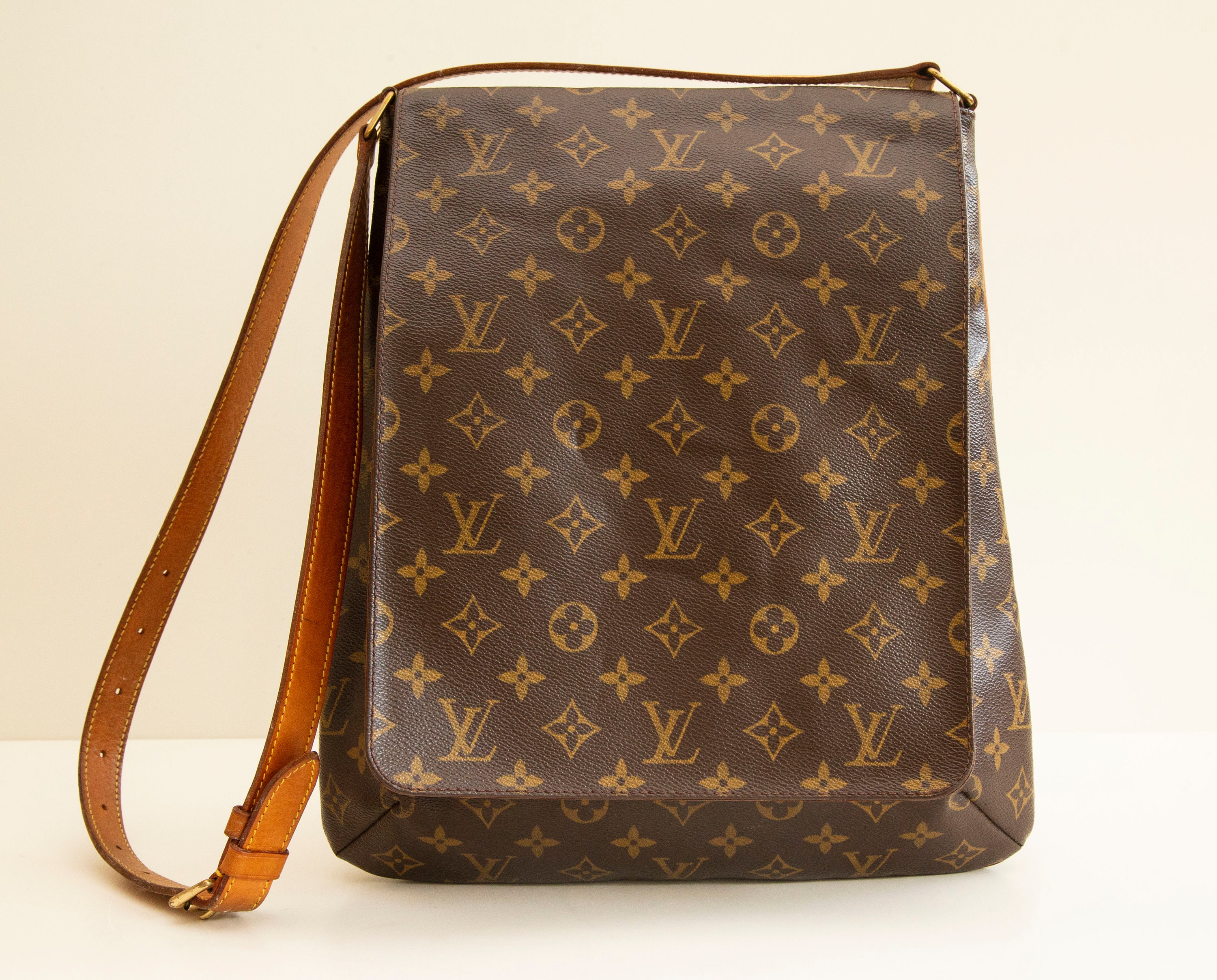 Louis Vuitton Musette Monogram Shoulder/cross Body Bag in Good