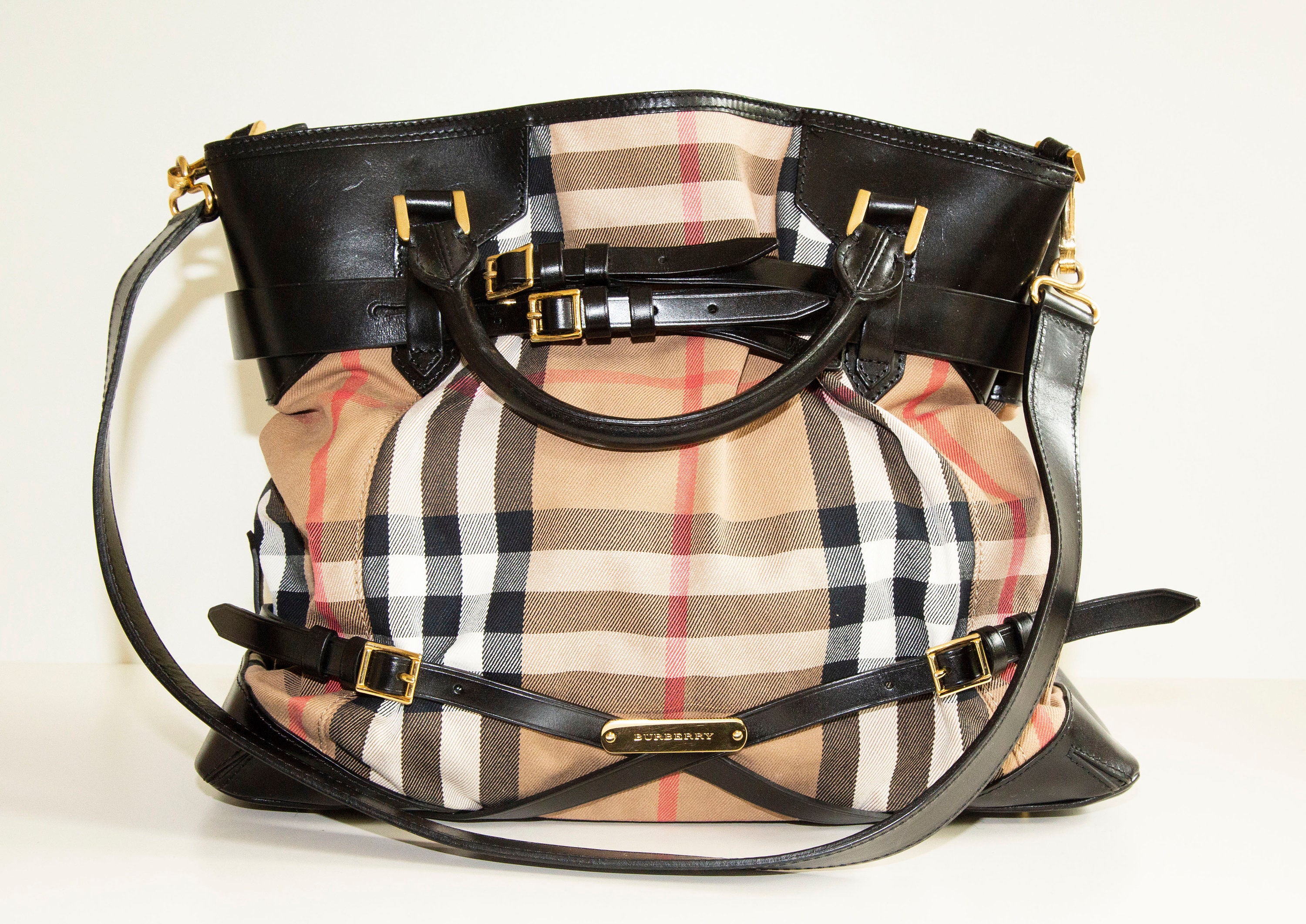 GENUINE BURBERRY check Plaid Shoulder bag handbag smaller - rigid
