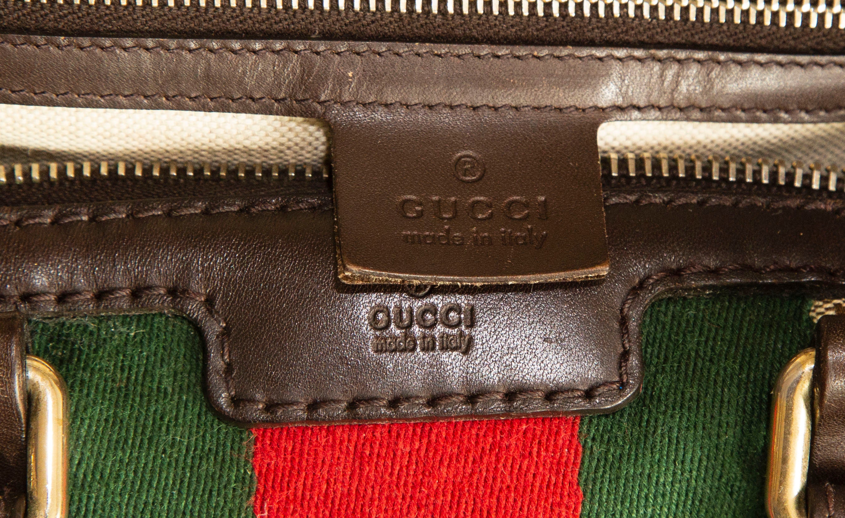 Gucci Vintage Web Original GG Boston Bag in Good Condition 