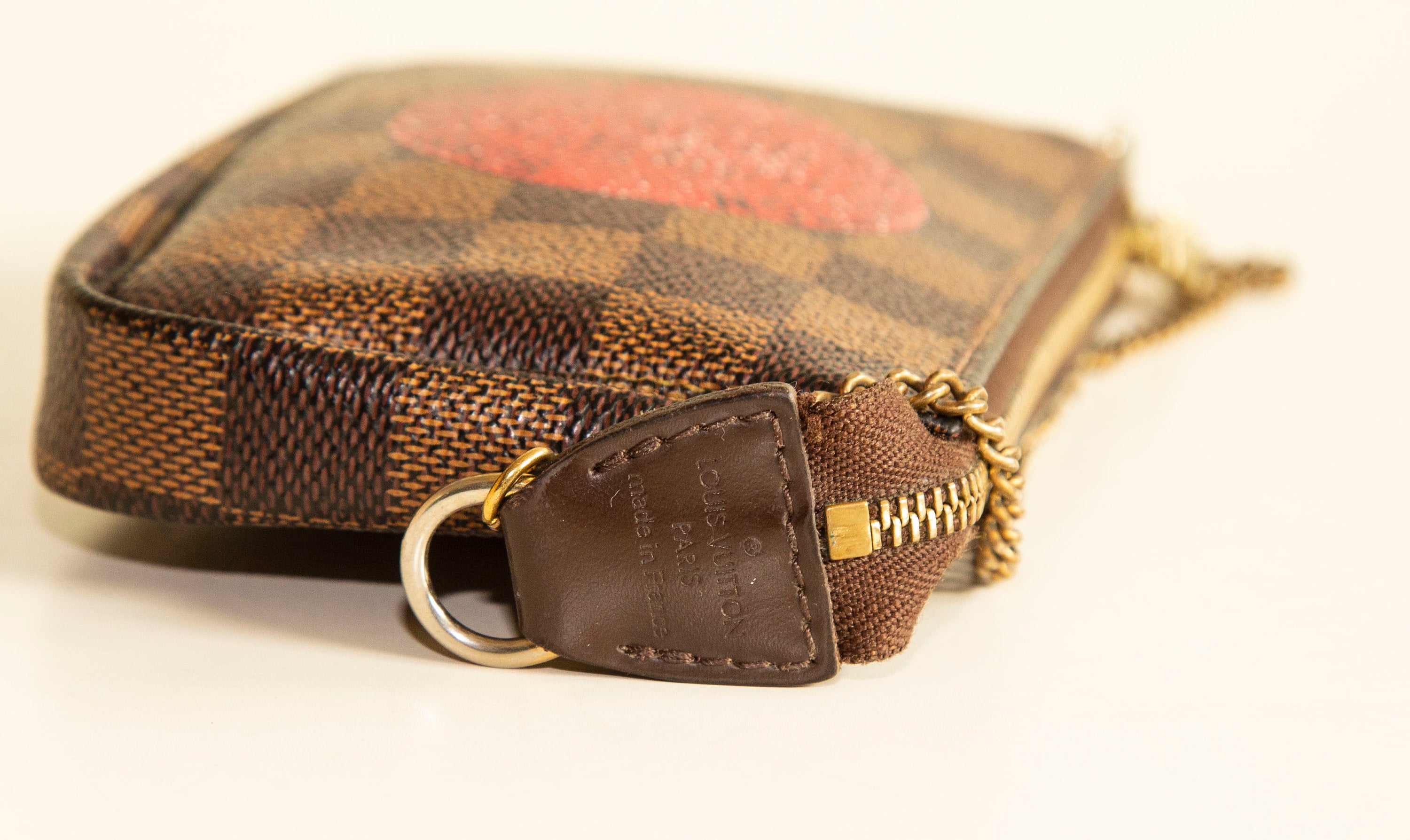 Louis Vuitton Trunks & Bags Limited Edition Pochette in Good -  Sweden