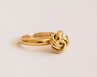 14-karaats geelgouden ring met een knoop Nederland jaren 1950 Goede vintage staat Maat: 5 1/4 (VS)/K (VK) 16 mm 4 gram
