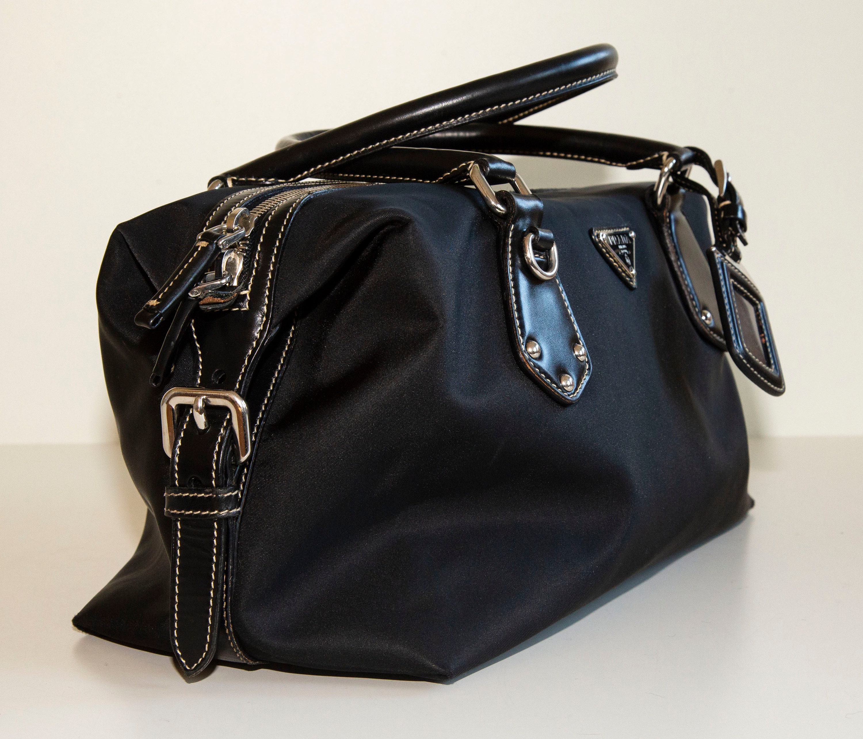 Saffiano Bowler Bag with Strap Black (Nero)