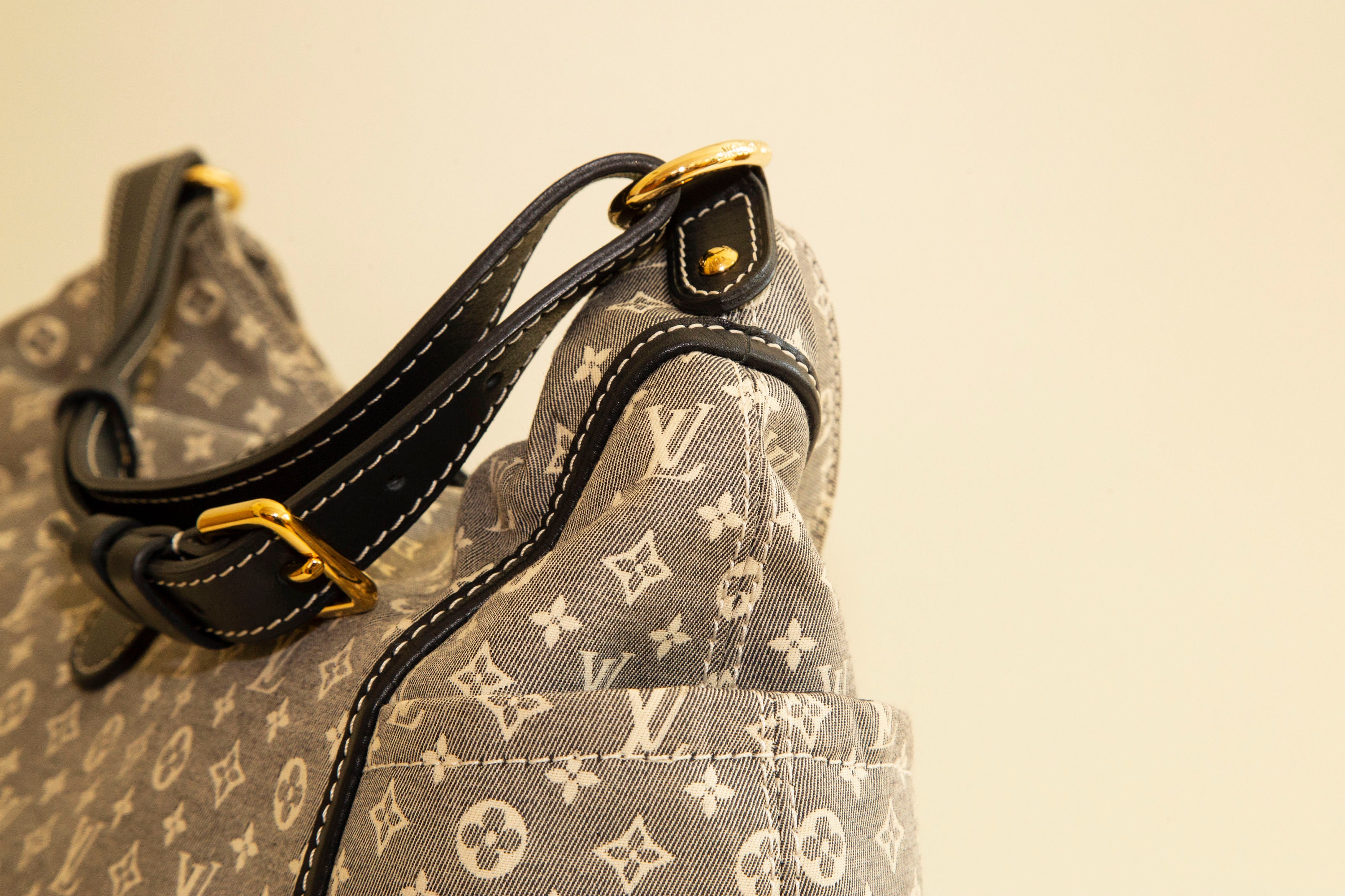 Louis Vuitton Brown Monogram Fabric Idylle Romance Fusion Hobo Bag
