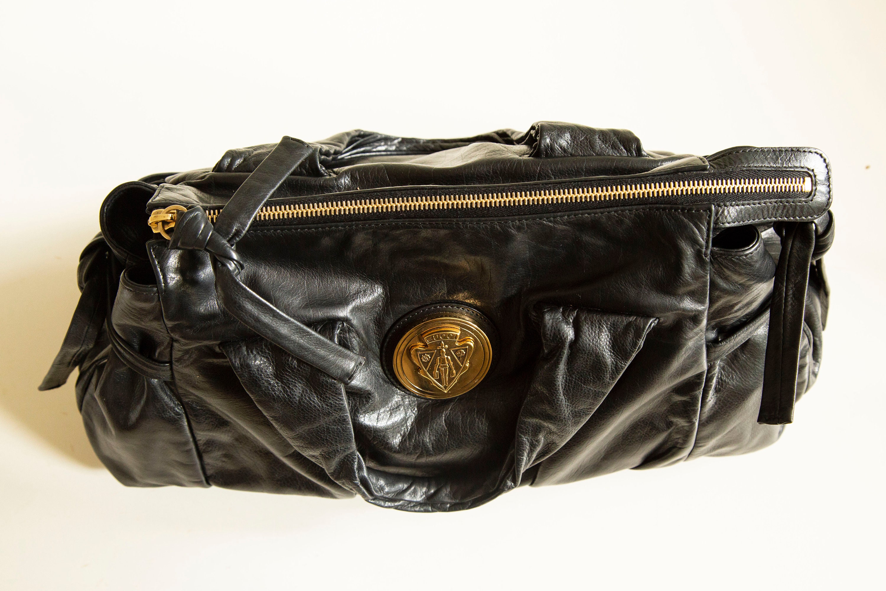 Gucci Hysteria Top Hanlde Bag in Black Shiny Leather in Very Good