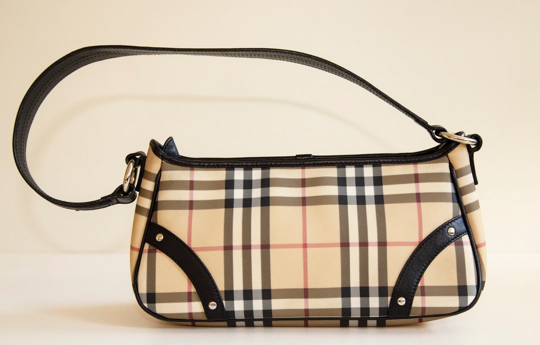 Burberry Shoulder Bag in Classic Check Coated Canvas and Black Leather Trim in Very Good Vintage Condition