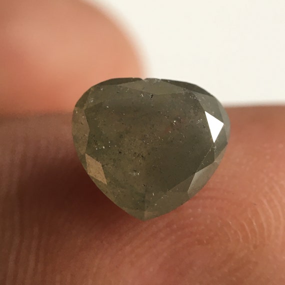 1.93カラット グレー ハートシェイプ ローズカット ルースダイヤモンド