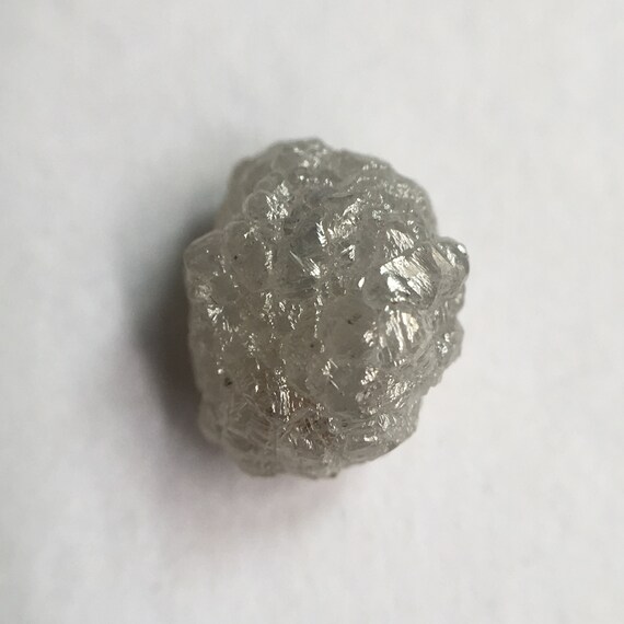 1,39 ct naturel brut brut non-coupe Loose Loose Loose gris diamant couleur 7,00 mm x 6,62 mm, brut diamant cristal terre extrait origine Afrique du Sud 5fdab8 1,39 ct naturel brut brut non-coupe Loose Loose Loose gris diamant couleur 7,00 mm x 6,62 mm, brut diamant cristal terre extrait origine Afrique du Sud 5fdab8