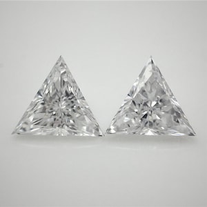 Diamante sciolto taglio triangolare da 2,50 mm: G/H VS, quasi incolore