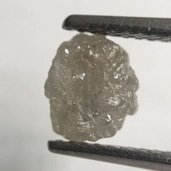 1,39 ct naturel brut brut non-coupe Loose Loose Loose gris diamant couleur 7,00 mm x 6,62 mm, brut diamant cristal terre extrait origine Afrique du Sud 5fdab8 1,39 ct naturel brut brut non-coupe Loose Loose Loose gris diamant couleur 7,00 mm x 6,62 mm, brut diamant cristal terre extrait origine Afrique du Sud 5fdab8