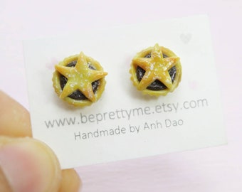 Mince Pie Christmas Stud Earrings.Cute Pastry Earrings.Polymer Clay jewellery.Festive season.