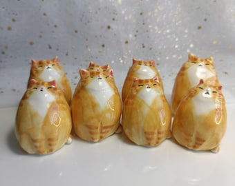 Chonky Cat Ceramic Bud Vase. Orange Cat. Dried Flowers Vase. Incense Holder. Handmade Pottery. Beautiful Collectibles
