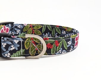 Winter Botanicals Dog Collar | Christmas Dog Collars | Holly Dog Collar | Festive Dog Collar | Girl Dog Collar | Holiday Dog Collar