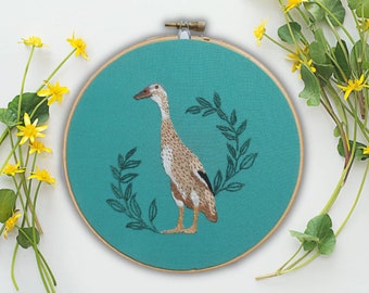 Runner Duck Embroidery | Embroidery PDF Pattern | Thread painting | Modern Maker Club | modern embroidery