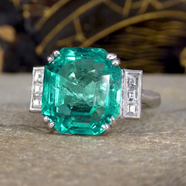 Bright 6.19ct Octagonal Cut Columbian Emerald and Diamond Ring in Platinum with Gem Cert