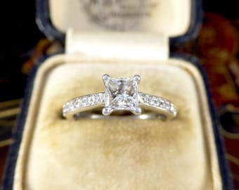 Princess Cut Diamond Engagement Ring with Diamond Set Shoulders in Platinum