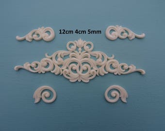 Decorative ornate center and corner scrolls x 4 applique furniture moulding P19