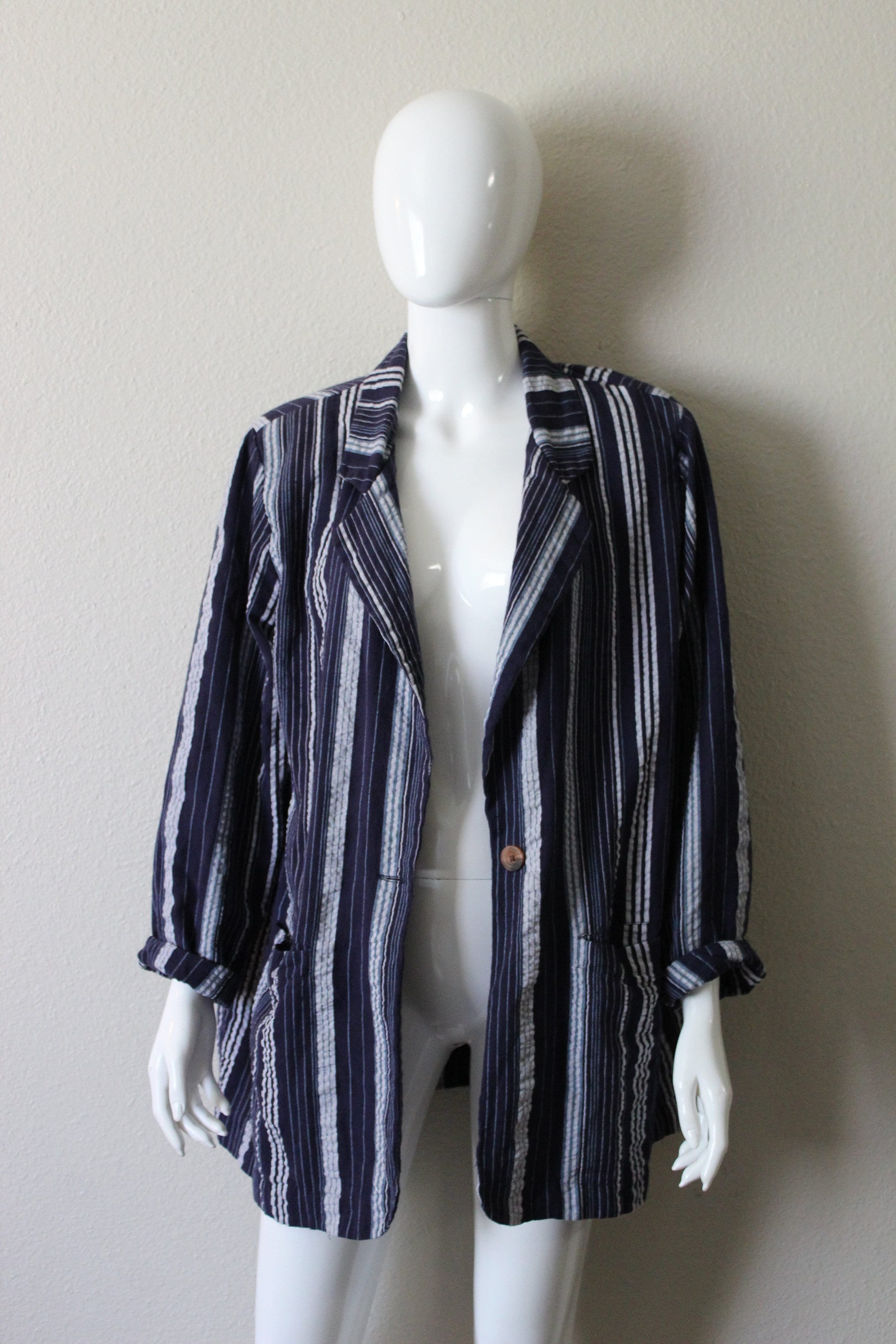 Vintage 1980s 80s Blue White Striped Seersucker Lightweight Cotton 