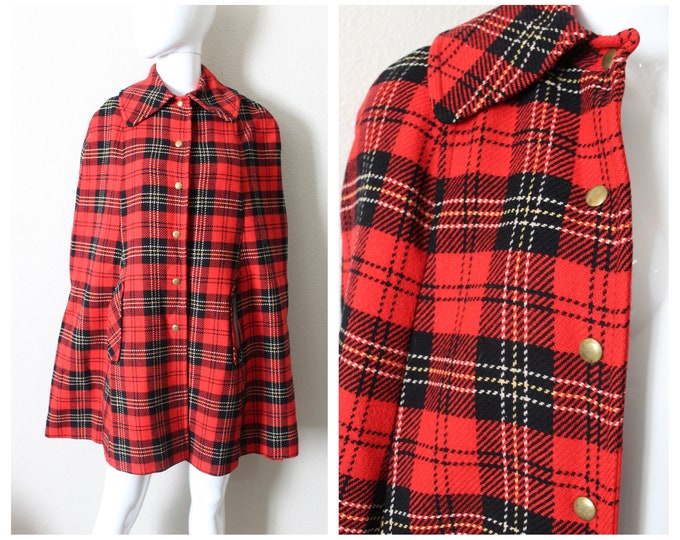 VTG 60S 70S BEIGE RED BLACK GREEN TARTAN PLAID MOD DOG EAR COLLAR COAT 12