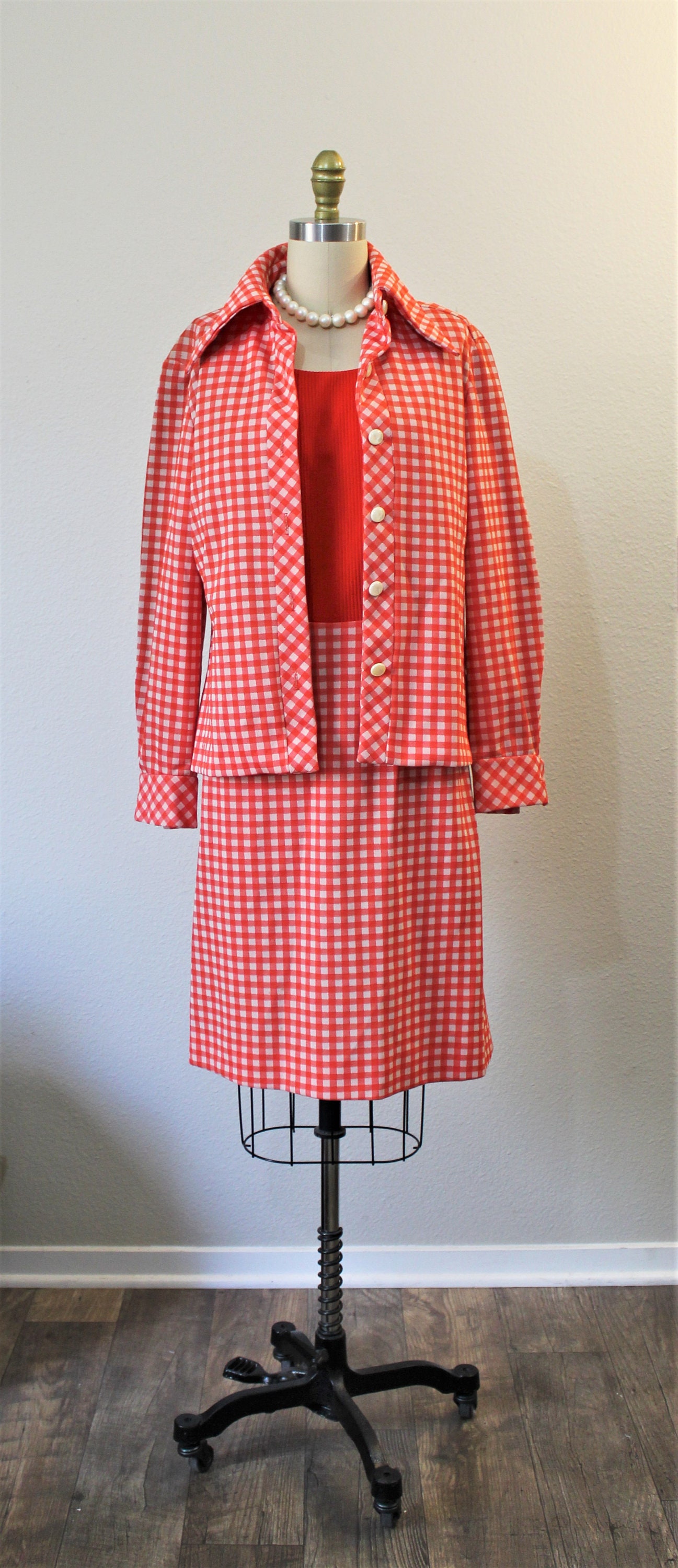 VTG!70s Mister Robert チェック花レトロワンピース VTG!70s Mister Robert チェック花レトロワンピース公式 ストア