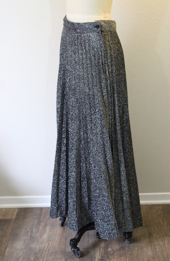 Vintage 60s 1970 Black Silver Metallic Thread Lur… - image 4