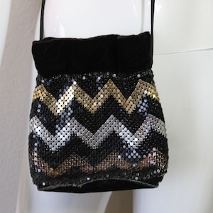 Vintage 70&#39;s Chevron Metal Mesh Gold Silver Black Velvet Drawstring Pouch Purse Handbag Shoulder Bag Clutch Cross body