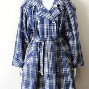 Vintage 60s 70s London Fog Blue White Plaid Coat Belted Trench Coat All Weather Jacket // Modern 10 12 14 Large XL
