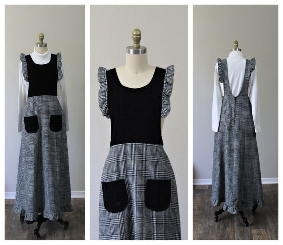 Vintage 1960s 70s White black Plaid Country Peasan
